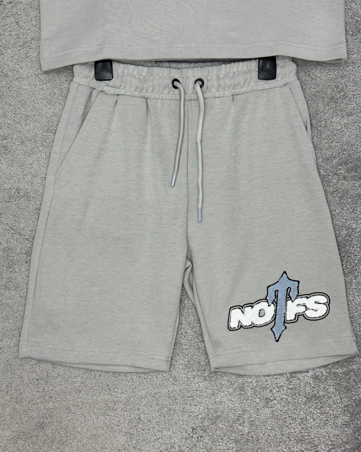 NO FS x Trapstar Komplet