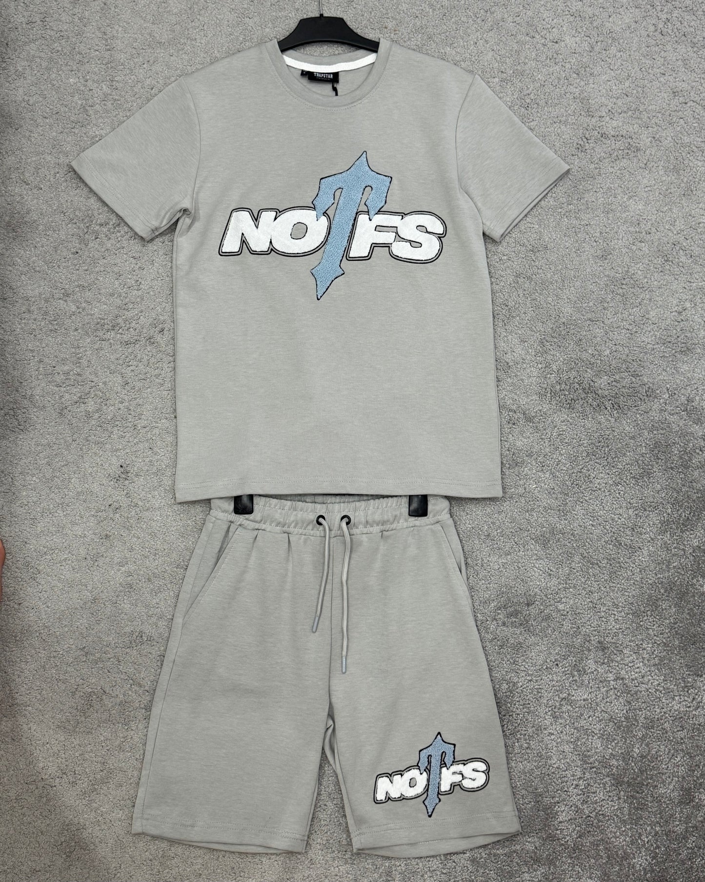 NO FS x Trapstar Komplet