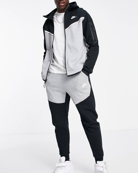 Nike Tech Fleece Komplet