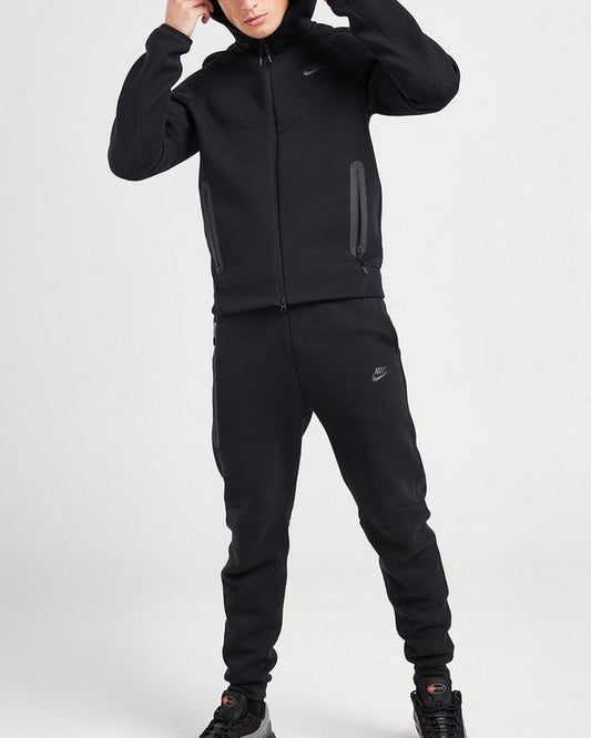 Nike Tech Fleece Komplet
